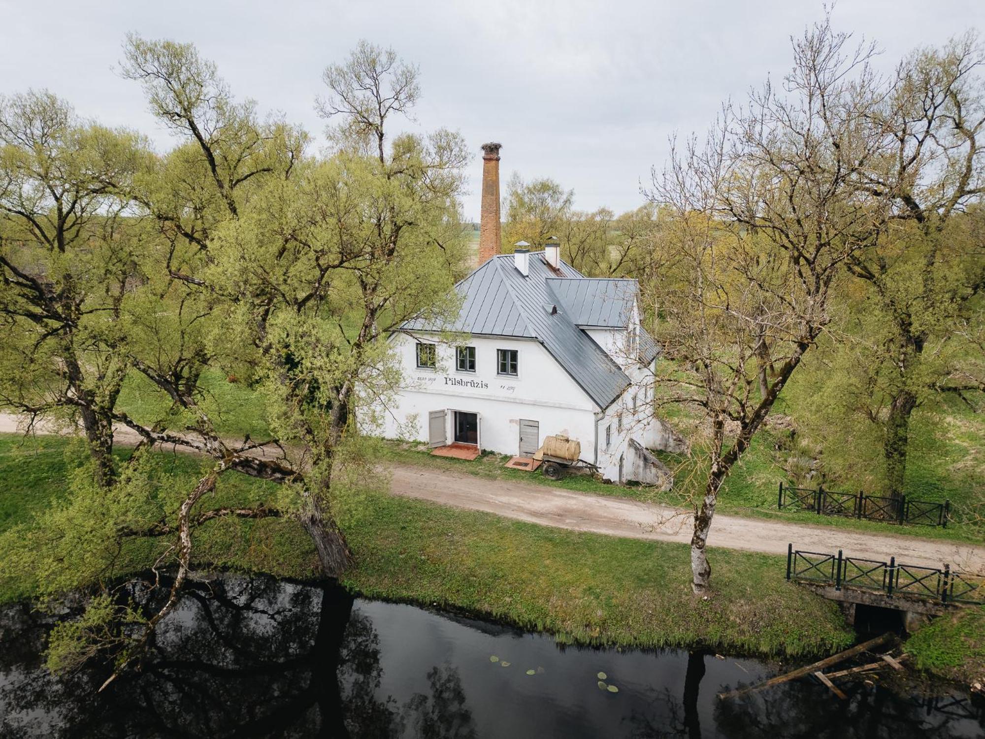 Odzienas Krogusmaja Kamer foto